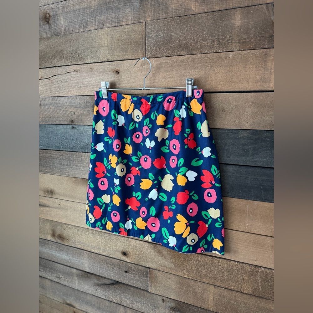 Vintage 1960s Navy Floral MOD Scooter Mini Skirt w/ Built-In Shorts - Picture 3 of 13
